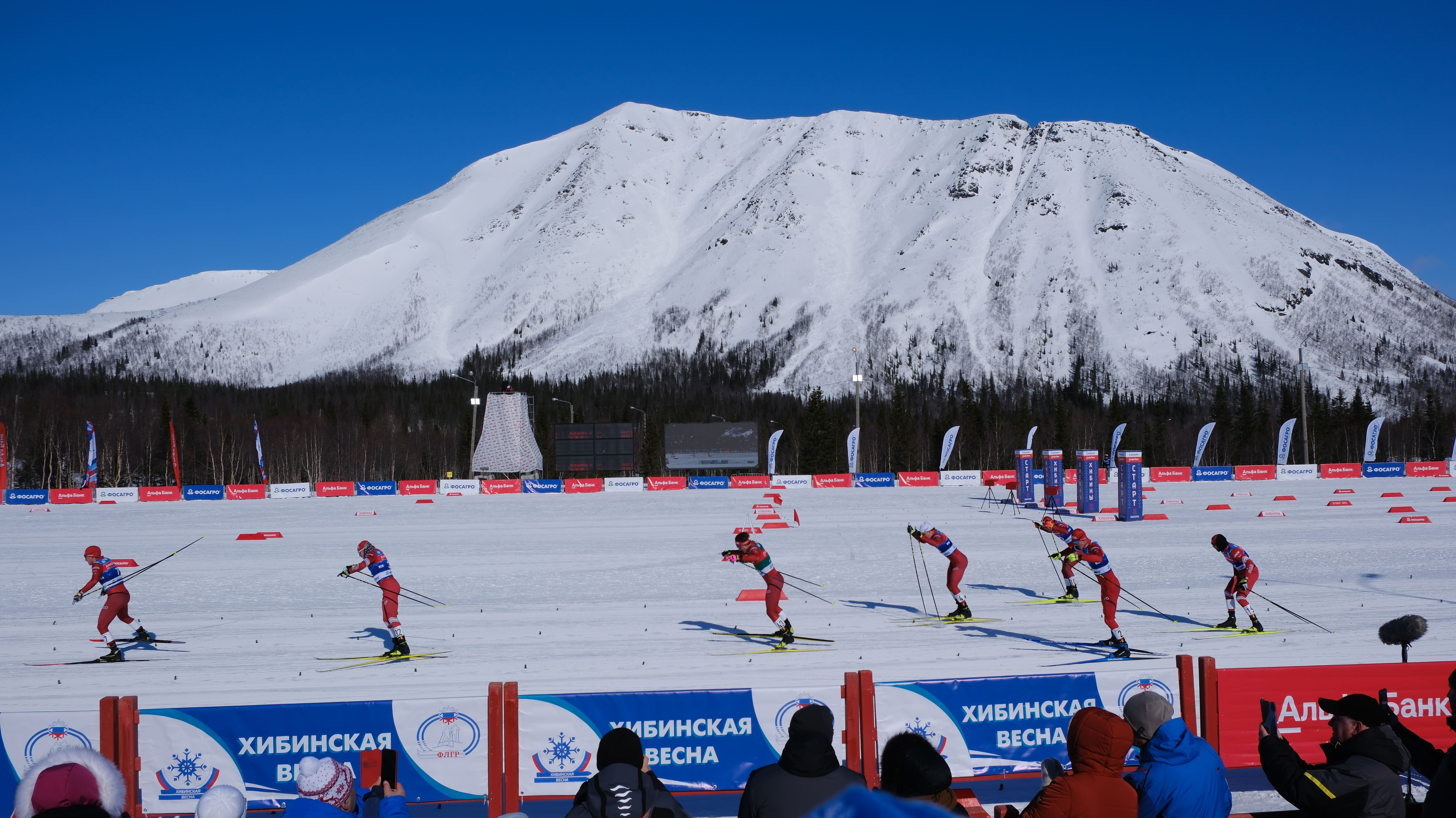 Кировск (Мурманская область). 6 апреля 2026 г. В Апатитах и Кировске прошел финал ФосАгро Кубка России по лыжным гонкам «Хибинская весна 2026».